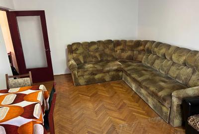 Apartament cu 2 camere decomandat în Petru Rareș - 3