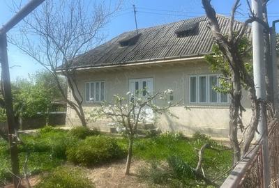 Casa de vanzare ,Verseni, comuna Miroslove?ti, jud. Ia?i - 2