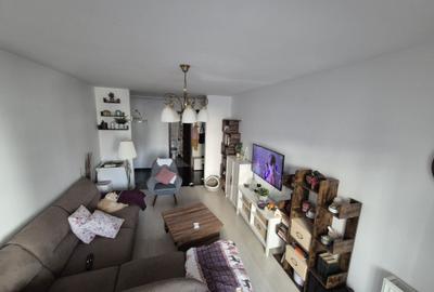 Apartament cu 3 camere decomandat în Cățelu - 1