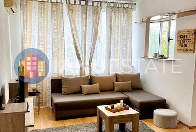 Apartament cu 3 camere decomandat în Muncii