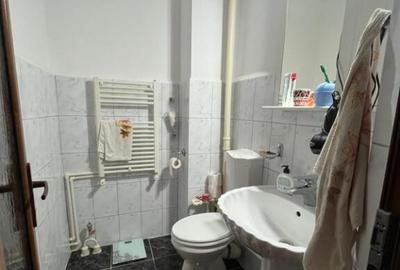 Apartament 3 camere str Victoriei 73mp - 9