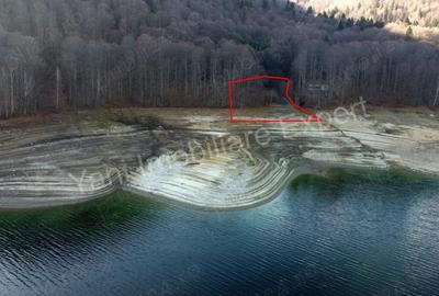 De vanzare teren deosebit, situat pe malul lacului Vidraru Transfagara?an. - 1