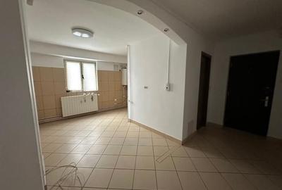 Apartament cu 3 camere decomandat în P-ța Alba Iulia - 3