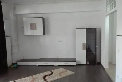 Apartament cu 2 camere decomandat în Titan - 2