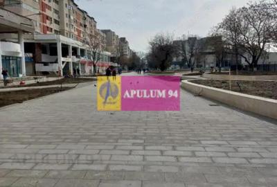 Spațiu comercial, de 163 mp, în Central - 7