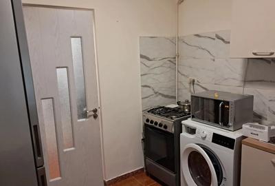 Vand apartament 2camere - 1