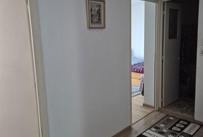 Apartament cu 3 camere decomandat în Central - 8