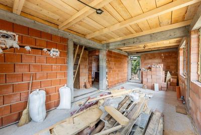 Casa cu 3 camere la rosu, in Vladimirescu  de vanzare - 6