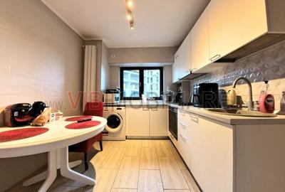 Apartament cu 3 camere decomandat, mobilat în 13 Septembrie - 9