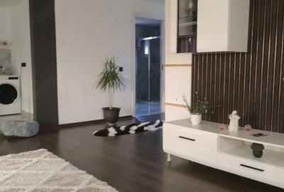 Casă cu Teren 600 Mp în Vânători - 2