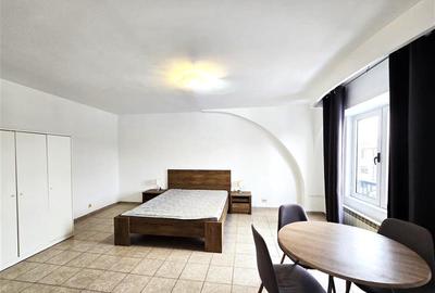 GARSONIERA PERFECTA TE ASTEAPTA ! - 1