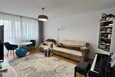 Apartament cu 3 camere decomandat în Baba Novac - 3