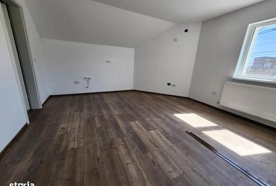 Spațiu comercial, de 242 mp, în Central - 12