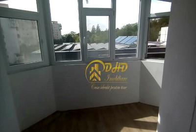 Apartament 4 camere - 4