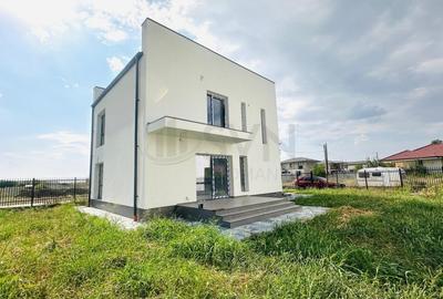 Casă individuală cu 4 camere cu Teren 400 Mp în Corbeanca - 1