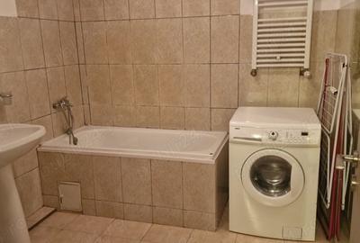 Apartament cu 3 camere decomandat în Hipodrom 3 - 1