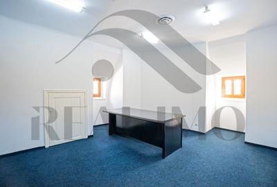 Casă individuală cu 63 camere cu Canalizare în P-ța Romană - 28