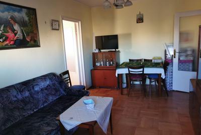 Apartament cu 3 camere decomandat în Exterior Vest - 6