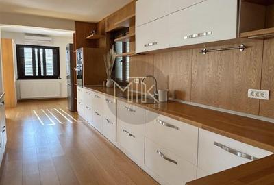 Casă individuală cu 10 camere cu Teren 1220 Mp în Ultracentral - 9