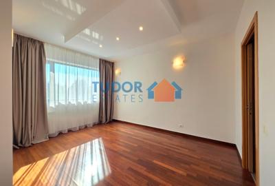 Duplex Penthouse 2 Bedroom Apartment with 50 sqm terraces next to Heratsrau Duplex Penthouse 2 Bedroom Apartment with 50 sqm terraces next to Heratsrau - 4