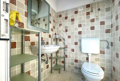 Vila cu terasa si piscina in Zadareni - 21