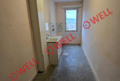 De vânzare apartament cu 2 camere în centrul orașului Covasna, pe strada Unirii! - 3