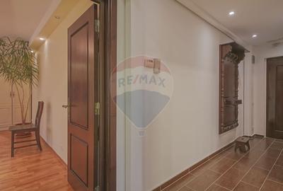 Apartament cu 2 camere de inchiriat in zona Uzina 2 - 14