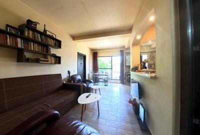 Apartament cu 2 camere semidecomandat, mobilat în Sebastian