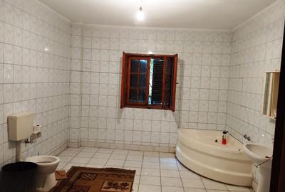 Casă individuală cu 12 camere cu Teren 1200 Mp în Călugăreni - 8