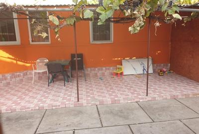 Casă cu 4 camere în Gurba