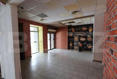 Spațiu comercial, de 96 mp, în Central