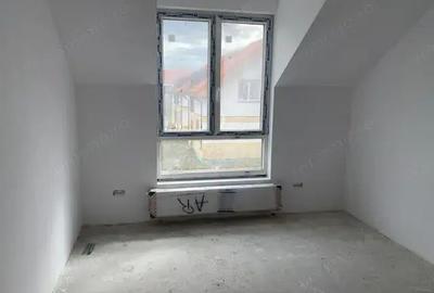 Casă cu 4 camere cu Teren 400 Mp în Fratelia - 4