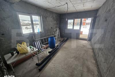 Casă cu 4 camere cu Teren 500 Mp în Jelna - 4