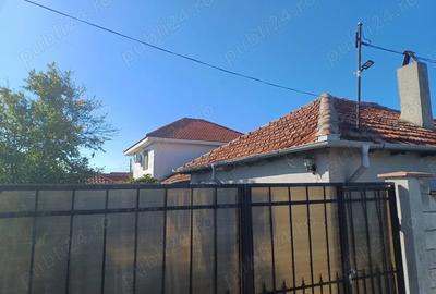 Vand vila ?i casa aflate pe acela?i teren in sat 2 Mai comuna Limanu jude?ul Constan?a! - 5