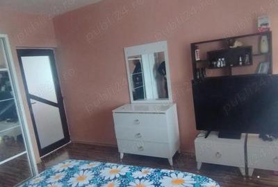 Patru camere, et: 1 cu parcare, City moll, Constan?a acte in regula - 3