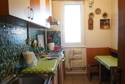 Apartament cu 2 camere decomandat, mobilat în Apărătorii Patriei - 6