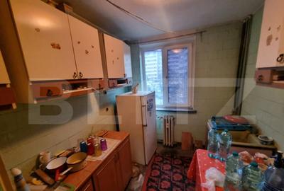 Apartament 3 camere, 54 mp, zona Calea Bucuresti - Scoala 21 - 2