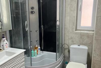 Apartament cu 3 camere semidecomandat în 1 Mai - 4