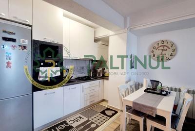Apartament cu 2 camere semidecomandat, mobilat în Șelimbăr