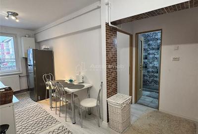 Apartament cu 2 camere decomandat în Central - 4