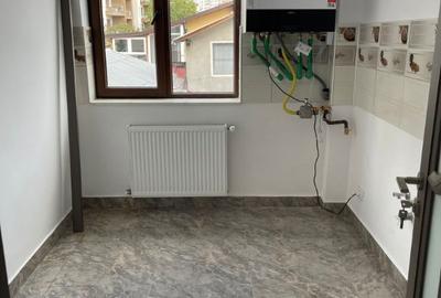 Casă cu 5 camere cu Teren 300 Mp în Mihai Bravu - 12