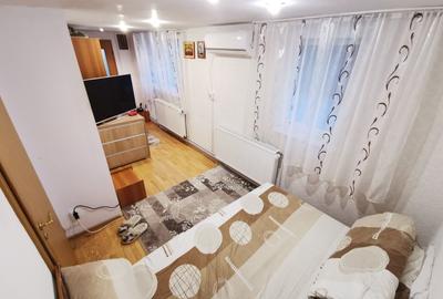 Apartament cu 5 camere decomandat în Spitalul Județean - 35