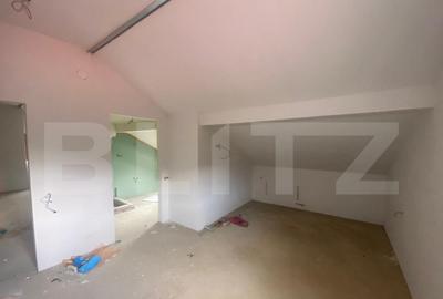 Spațiu comercial, de 1,300 mp, în Central - 4