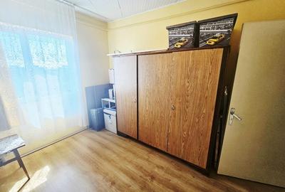 Vânzare apartament 3 camere | Zona Vest – Lămâița | Etaj 10/10 - 21