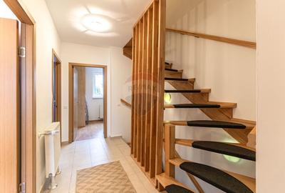 Apartament cu 6 camere de inchiriat in zona Green Valley - Noua - 38