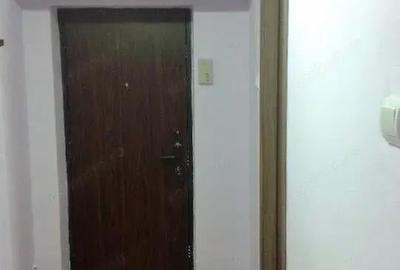 Apartament cu 2 camere decomandat în Dâmbovița - 2