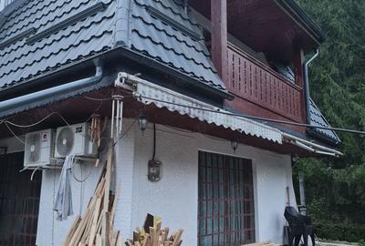 Casă cu 6 camere cu Teren 4600 Mp în Tarcău - 1