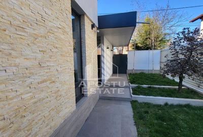 Casa individuala moderna pe parter,cu 4 camere si garaj,Calea Lipovei - 29
