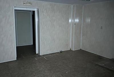 Spațiu comercial de închiriat – 336 mp + subsol + parcare - 16