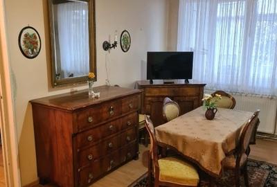 46mp cu Mobilier de Epocă în Bloc Solid din 1975 - 1